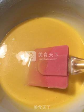 甜甜香香的蓝莓卷的做法步骤：1