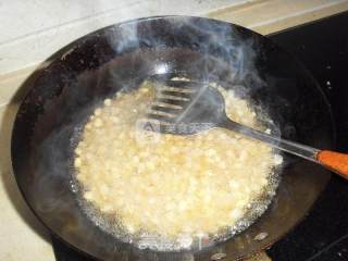 香酥黄豆的做法步骤：2