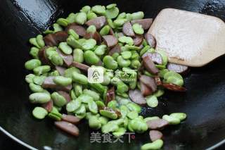 红肠炒豆瓣的做法步骤：6