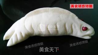 鱼儿南瓜紫薯包的做法步骤：12