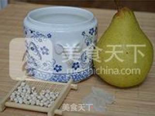 川贝炖雪梨的做法步骤：1