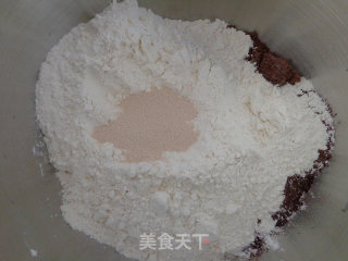 椰香可可小餐包的做法步骤：2