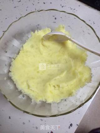开心土豆饼的做法步骤：3