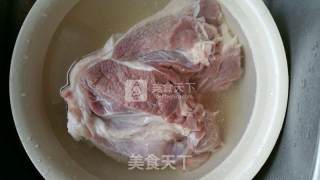 自制台湾香肠的做法步骤：1