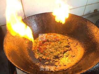 剁椒馅饼的做法步骤：4