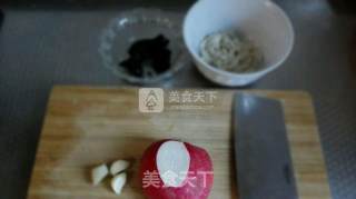 萝卜丝面片汤的做法步骤：1