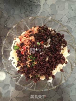 生椒牛肉面的做法步骤：7