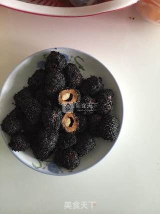 夹心芝麻阿胶枣的做法步骤：8