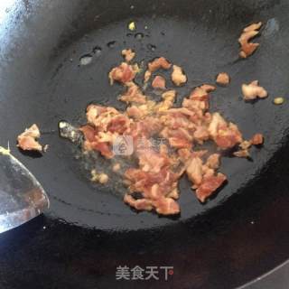 五彩炒饭的做法步骤：2