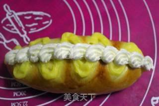 裱花卡仕达面包的做法步骤：25
