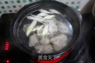 排骨海鲜豆腐汤的做法步骤：6