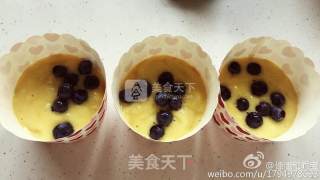 蓝莓麦芬by：普蓝高科蓝莓美食特约撰稿人的做法步骤：6