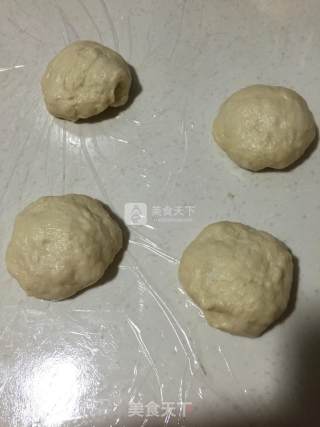 椰丝面包的做法步骤：6