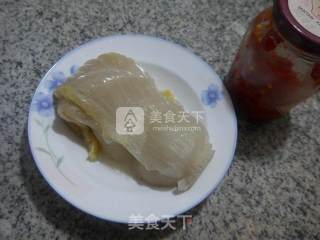 剁椒炒酸菜的做法步骤：1