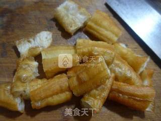 油条蘑菇汤的做法步骤：2