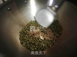 水煮牛肉家常做法的做法步骤：3