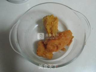 芝麻红薯豆沙饼的做法步骤：2