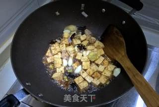 海鲈鱼烧豆腐的做法步骤：2