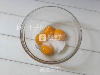 熊猫人健康美味紫薯蛋糕卷的做法步骤：3