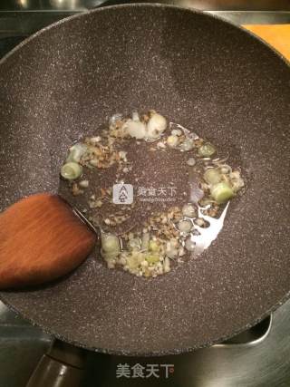 鱼香肉丝的做法步骤：4