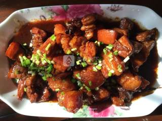 经典红烧肉的做法步骤：6
