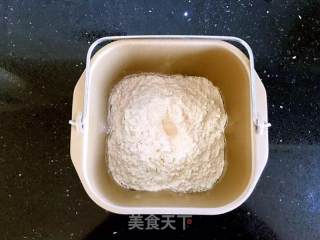 椰蓉辫子面包的做法步骤：1