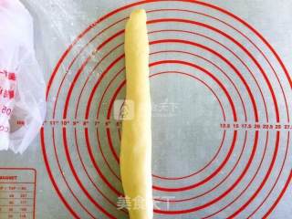 椰蓉辫子面包的做法步骤：11