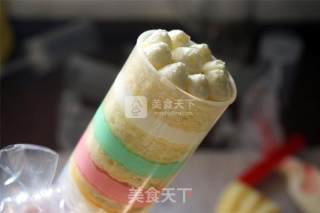 彩虹推推乐蛋糕的做法步骤：6