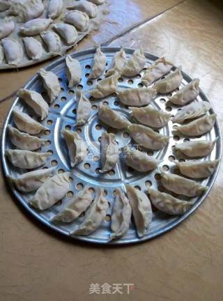 饺子的做法步骤：3