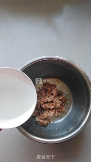 荠菜馄饨的做法步骤：3