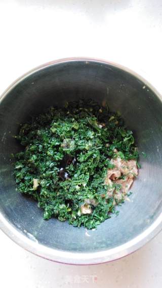 荠菜馄饨的做法步骤：6