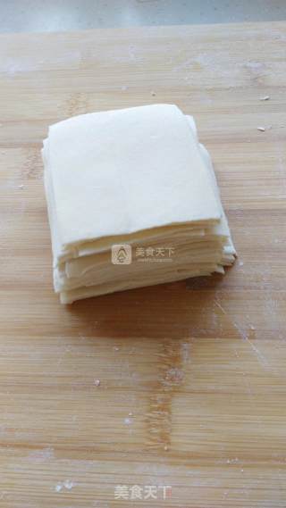 荠菜馄饨的做法步骤：11