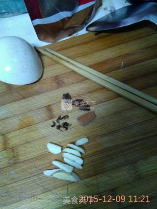 萝卜土豆烧肉的做法步骤：2