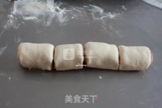 火腿芝士披萨面包的做法步骤：8