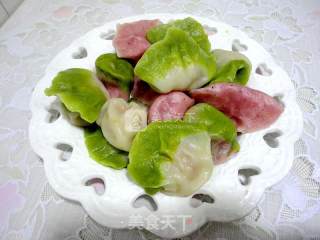 菠菜火龙果汁双色饺子的做法步骤：10