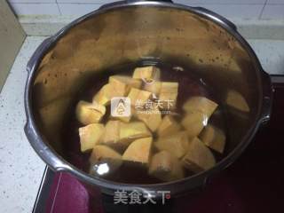 紫薯豆沙酥的做法步骤：1