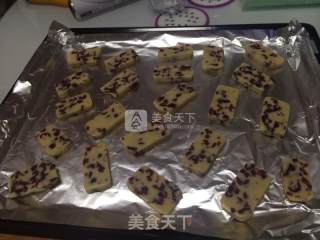 美味蔓越莓饼干的做法步骤：6