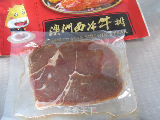 煎黑椒牛排的做法步骤：1