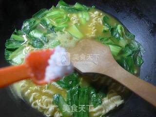 咖喱菜芯波纹面的做法步骤：5