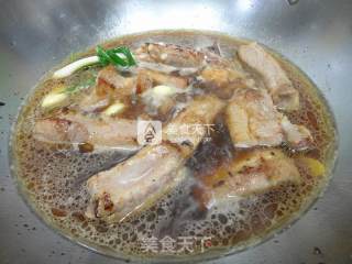 冰花梅酱烧排骨的做法步骤：6
