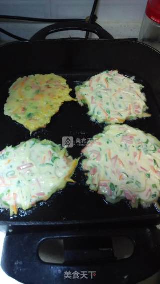 美味土豆饼的做法步骤：2
