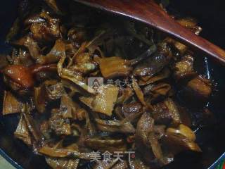 笋干红烧肉的做法步骤：8