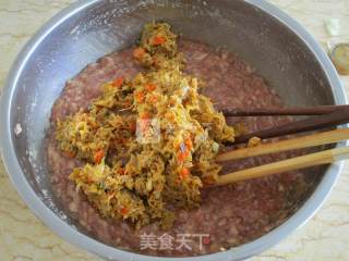 蟹粉小笼包的做法步骤：12