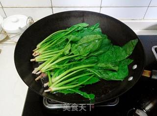 小朋友最爱——翡翠豆沙饼的做法步骤：1