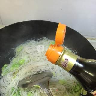 快手午餐----球菜炒粉干的做法步骤：6
