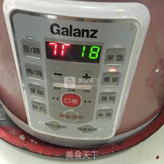冬日养生---小米粥的做法步骤：4