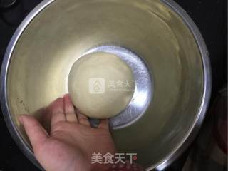 抹茶馒头双色卷的做法步骤：5