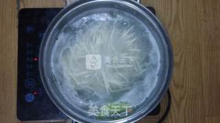 上班族快手瘦身晚餐——紫菜生菜宽面的做法步骤：3