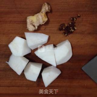 羊肉罗卜汤的做法步骤：2