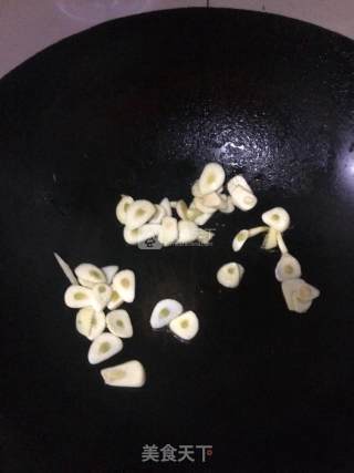 糖醋带鱼的做法步骤：7